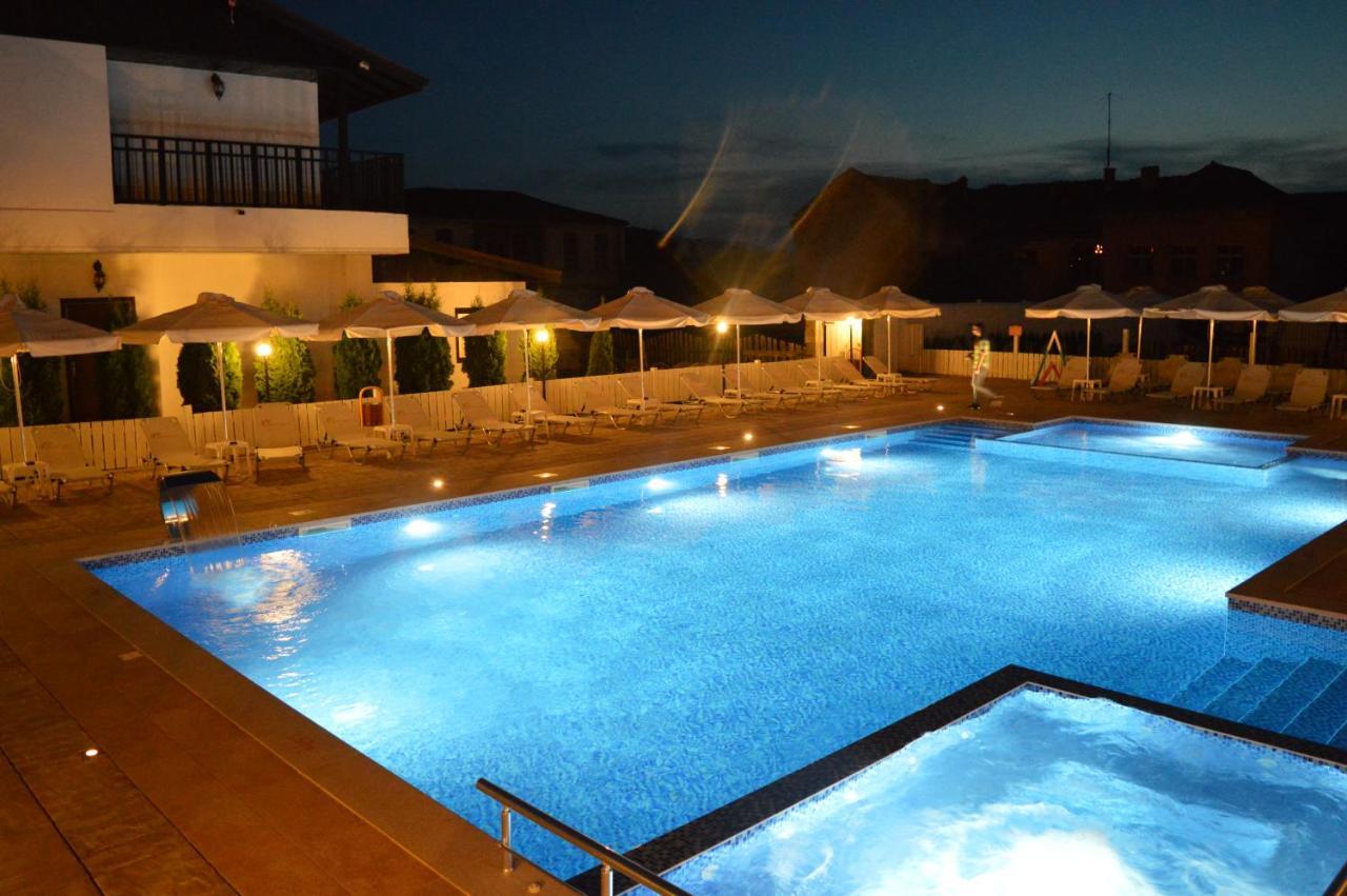 Guest House Bukor Shtepi Mandrica Ngoại thất bức ảnh